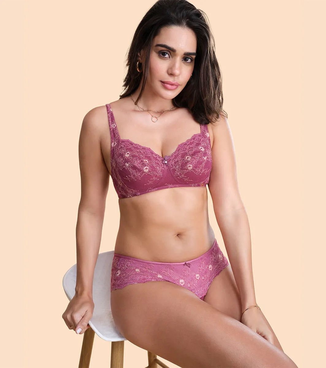 Enamor F129
LACE CONTOUR BRA
NON-PADDED WIREFREE HIGH COVERAGE