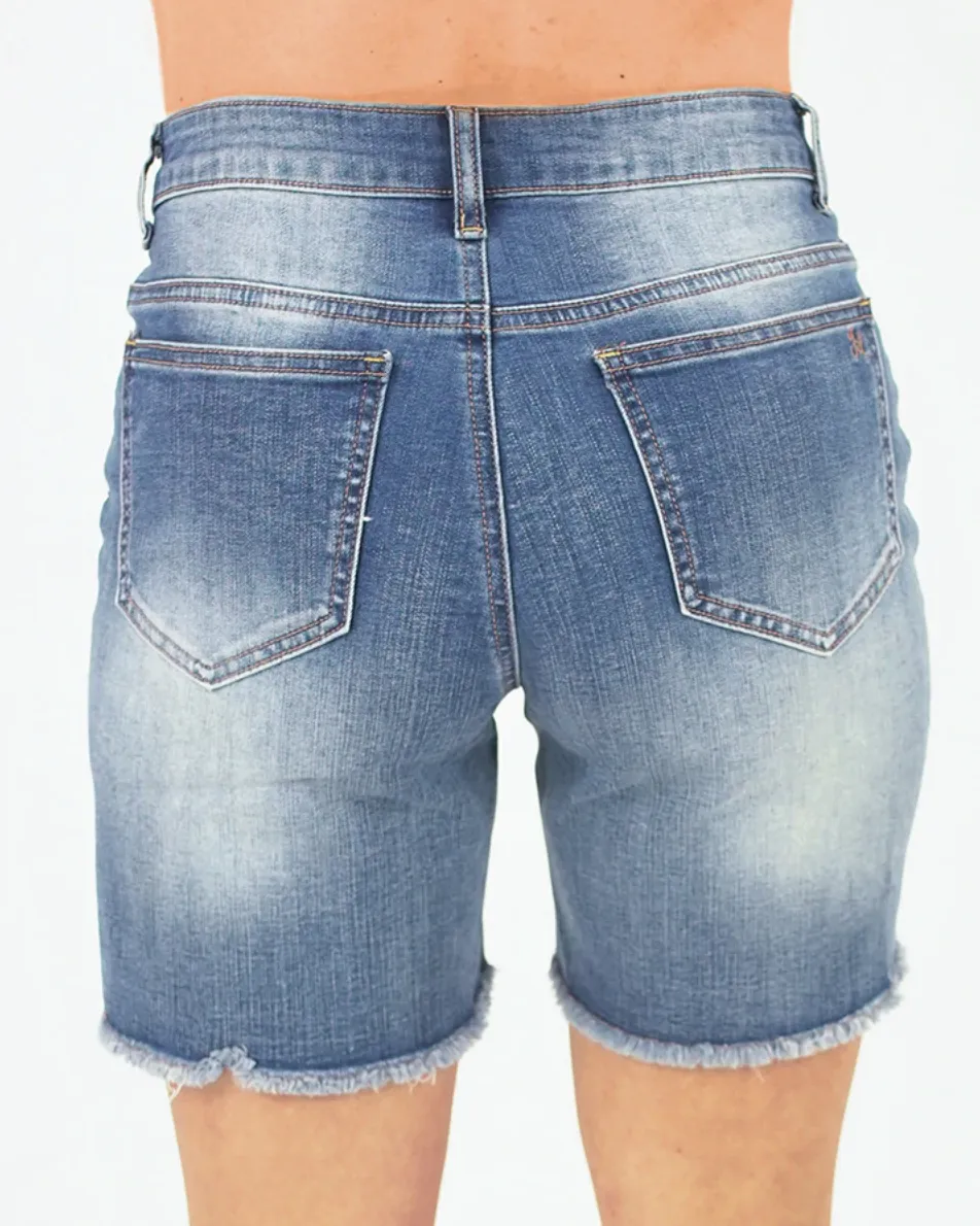 Grace & Lace Distressed 7" Shorts