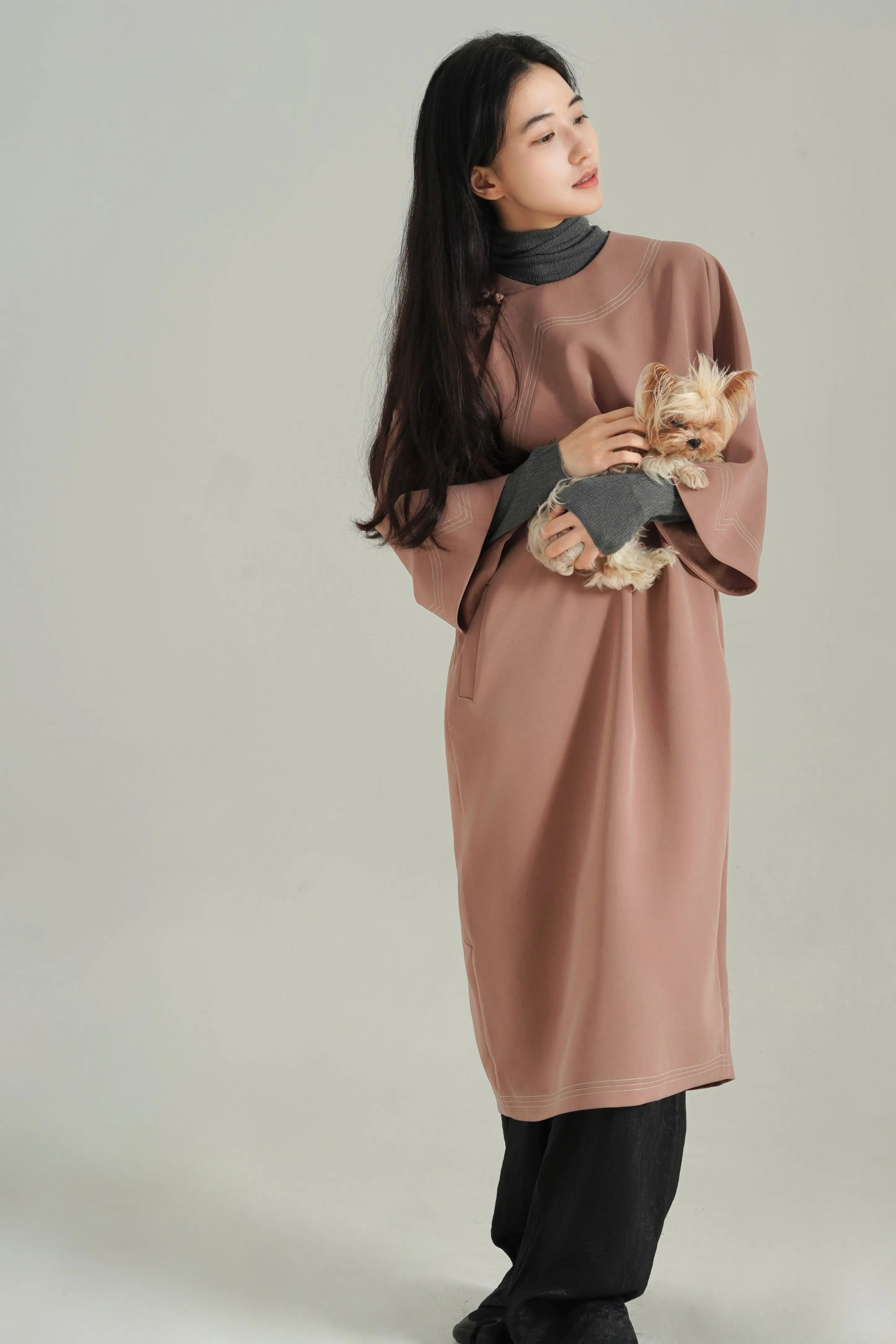 Lin Mu 林暮 Forest Twilight Modernized 1920s Collarless Winter Twill Qipao