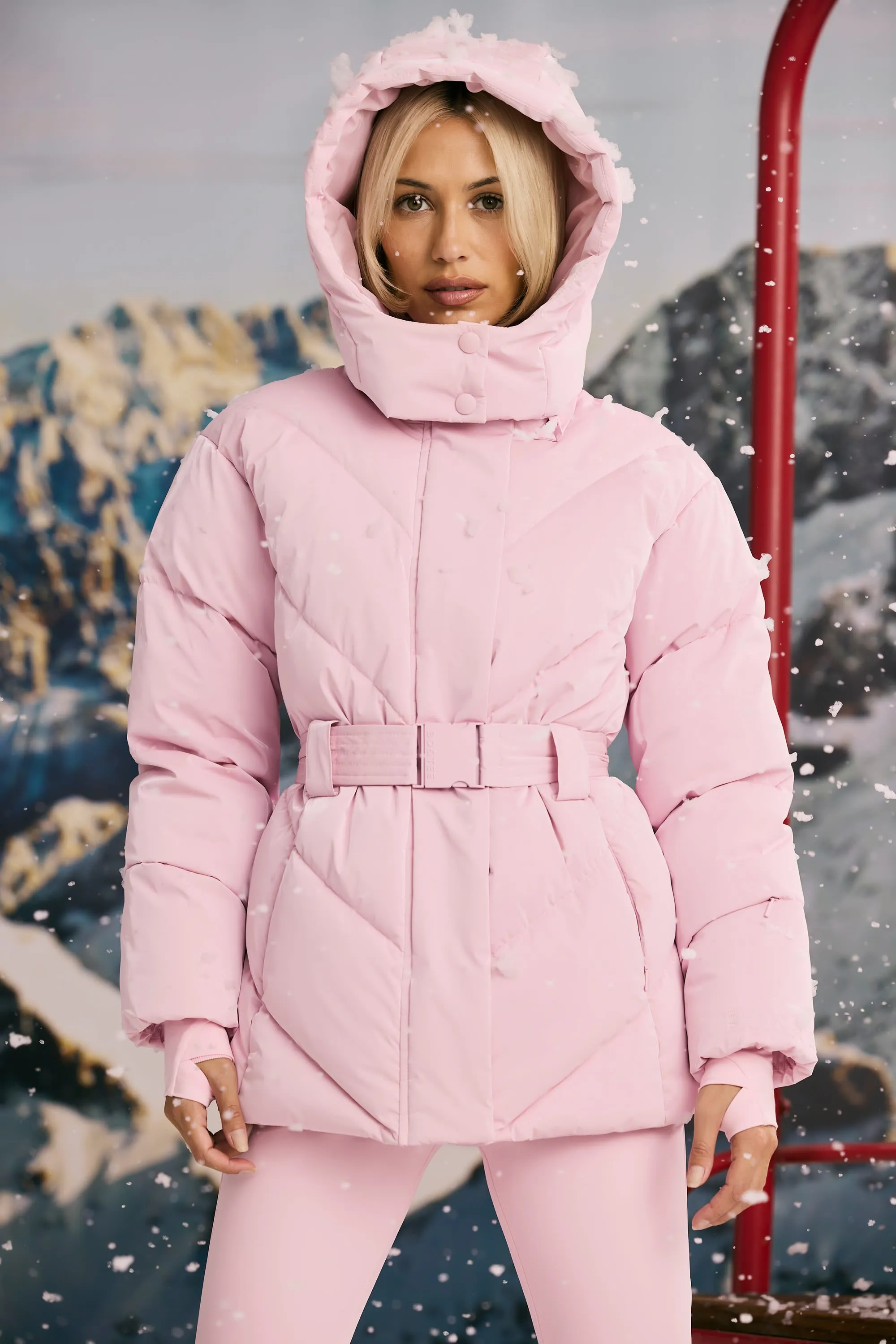 Oversized Quilted Hooded Ski Jacket in Pastel Pink