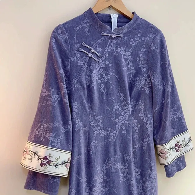 Qiezi 茄子 Aubergine 1920s Inspired Plus Size Long Sleeve Winter Qipao