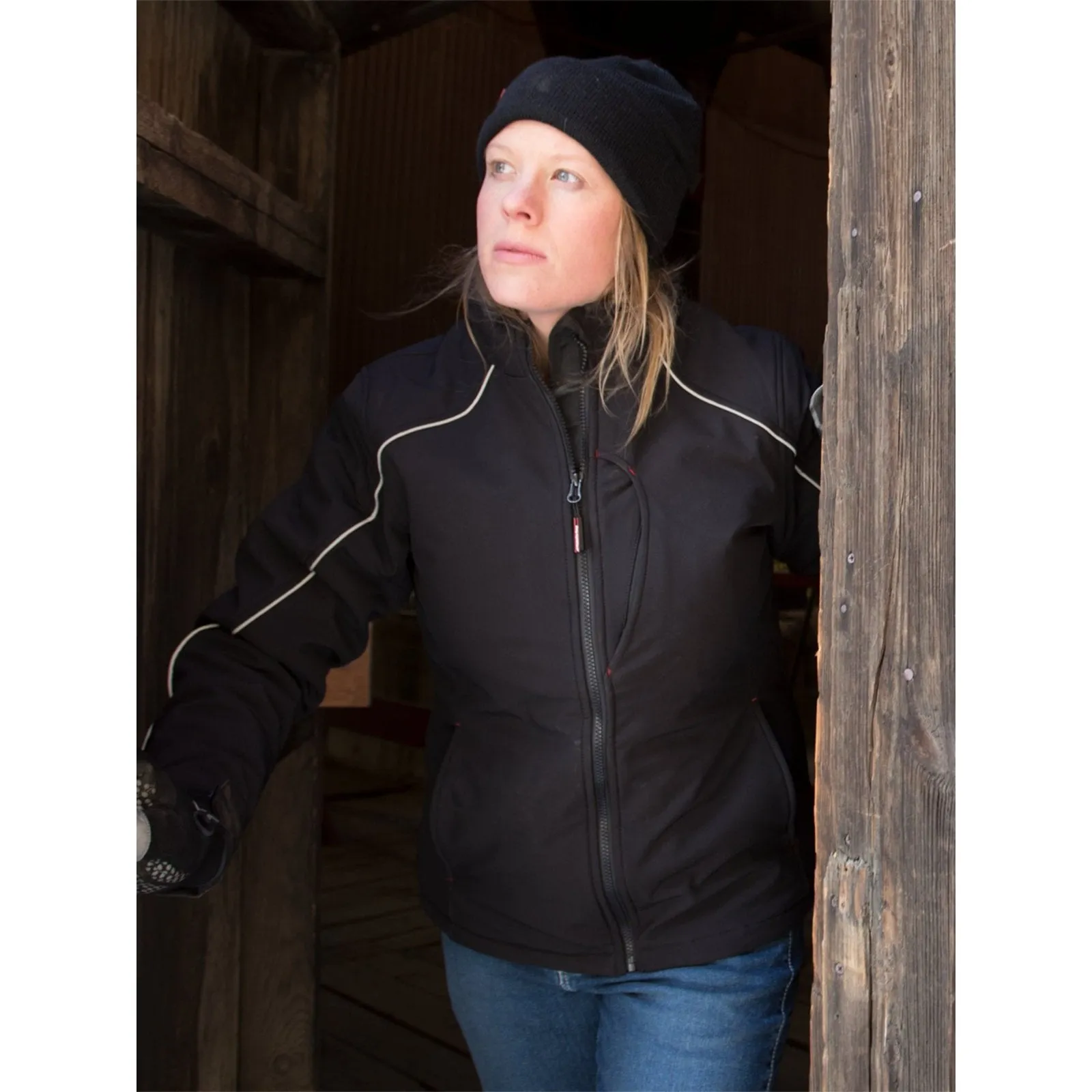 RefrigiWear Women's Warm Insulated Softshell Jacket (Black, 2XL)