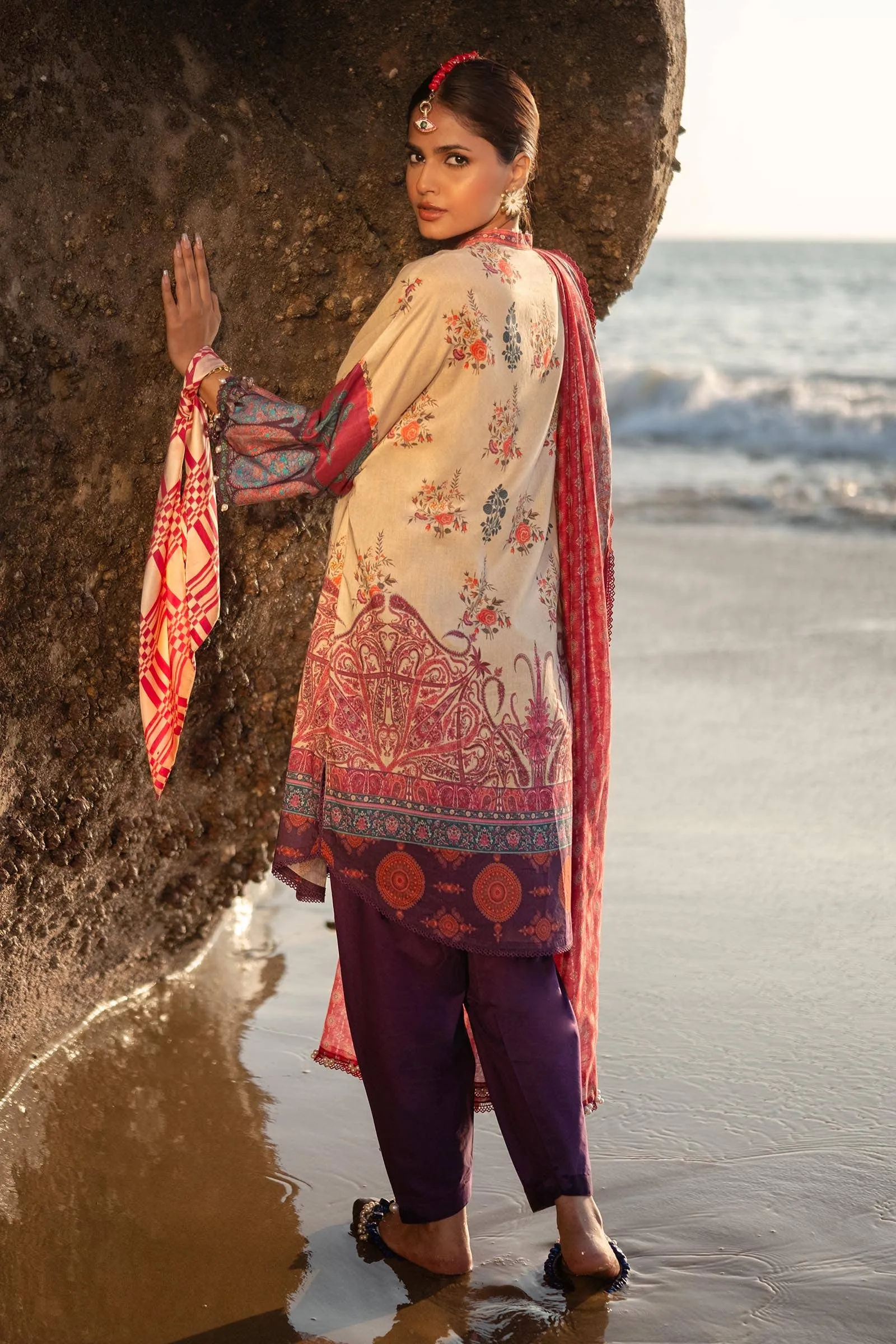 Sana Safinaz Spring/Summer Mahay Lawn 2024 – H241-021B-3De